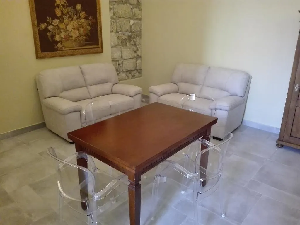 Goodstay Palazzo Marini Apartment Lecce 0*,